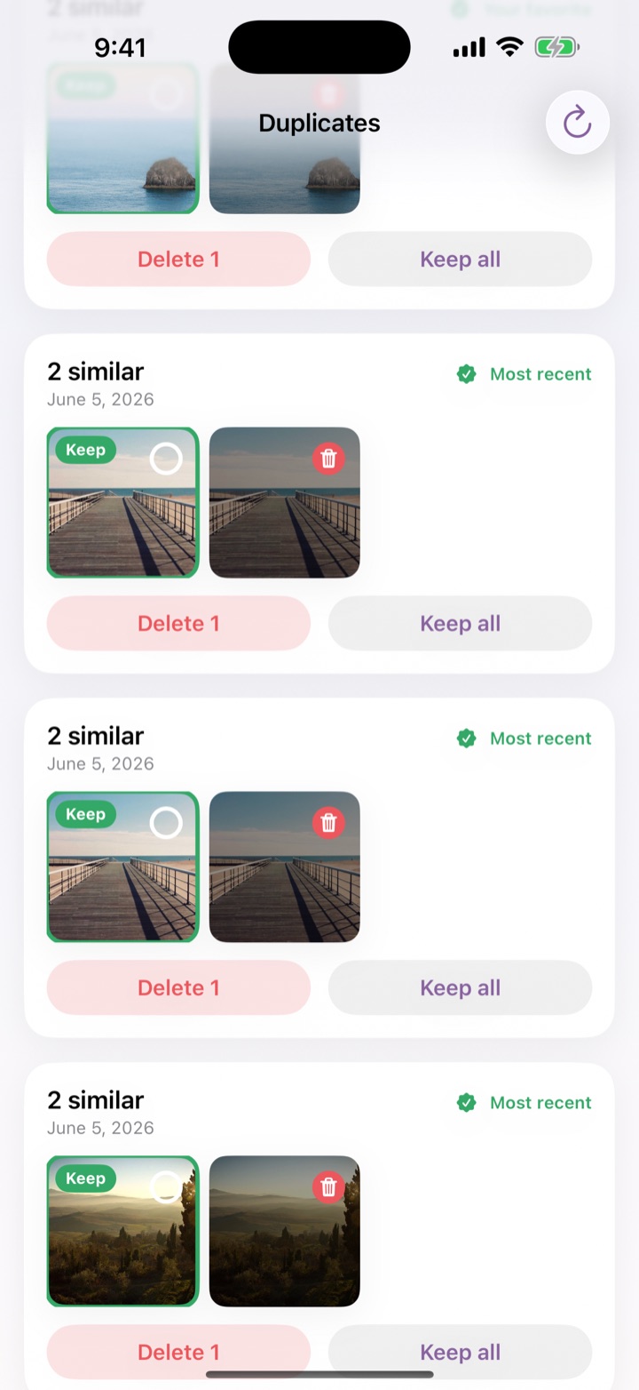 TidyTidy duplicate finder grouping near-identical photos with the best one recommended.